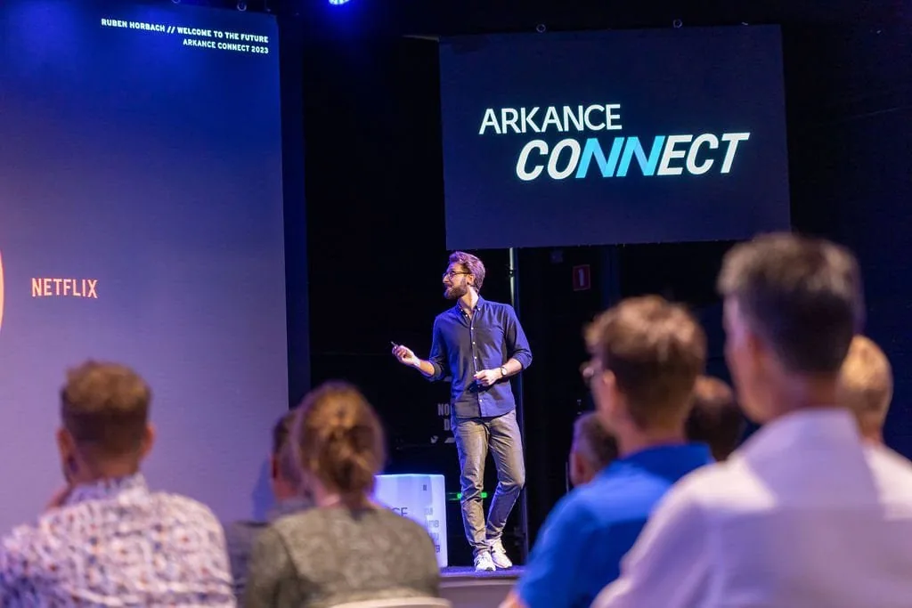 Ruben Horbach op het podium bij Arkance Connect